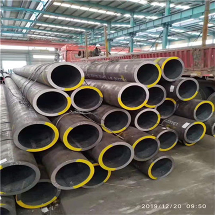 ASME SA106美標(biāo)無(wú)縫鋼管外徑10~108mm